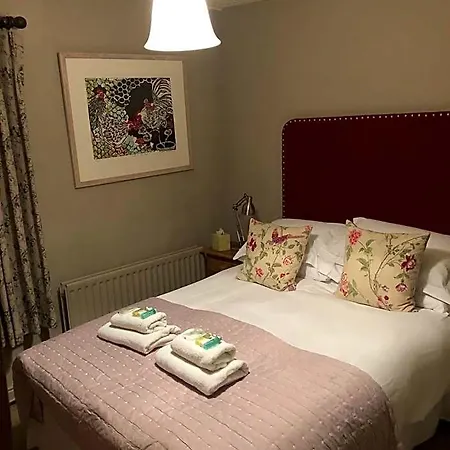 Queens Arms Litton